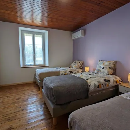 Maison Spacieuse Avec Piscine Privee, Climatisation, Wi-fi, Animaux Acceptes Et Parking - Fr-1-653-268 *