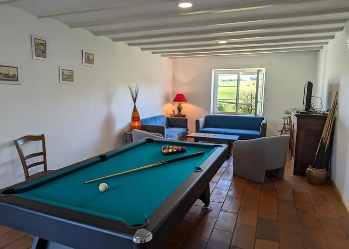 Casa de Férias Maison Spacieuse Avec Piscine Privee, Climatisation, Wi-fi, Animaux Acceptes Et Parking - Fr-1-653-268 *