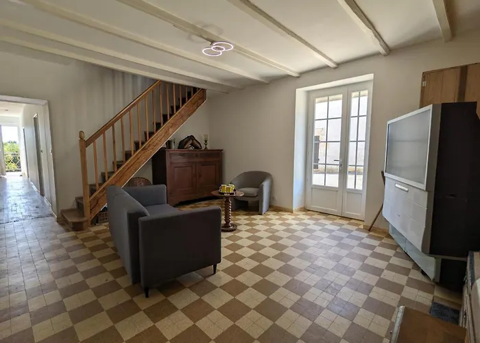 Maison Spacieuse Avec Piscine Privee, Climatisation, Wi-fi, Animaux Acceptes Et Parking - Fr-1-653-268 Casa de Férias *